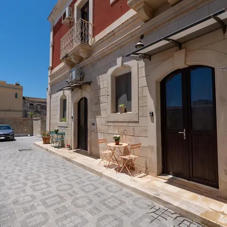 Paolino And Apartment